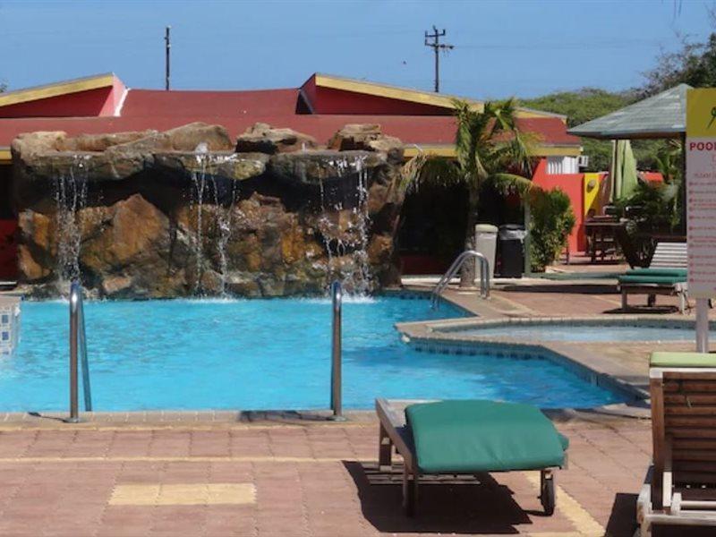 Del Rey Apartments Aruba Exteriör bild