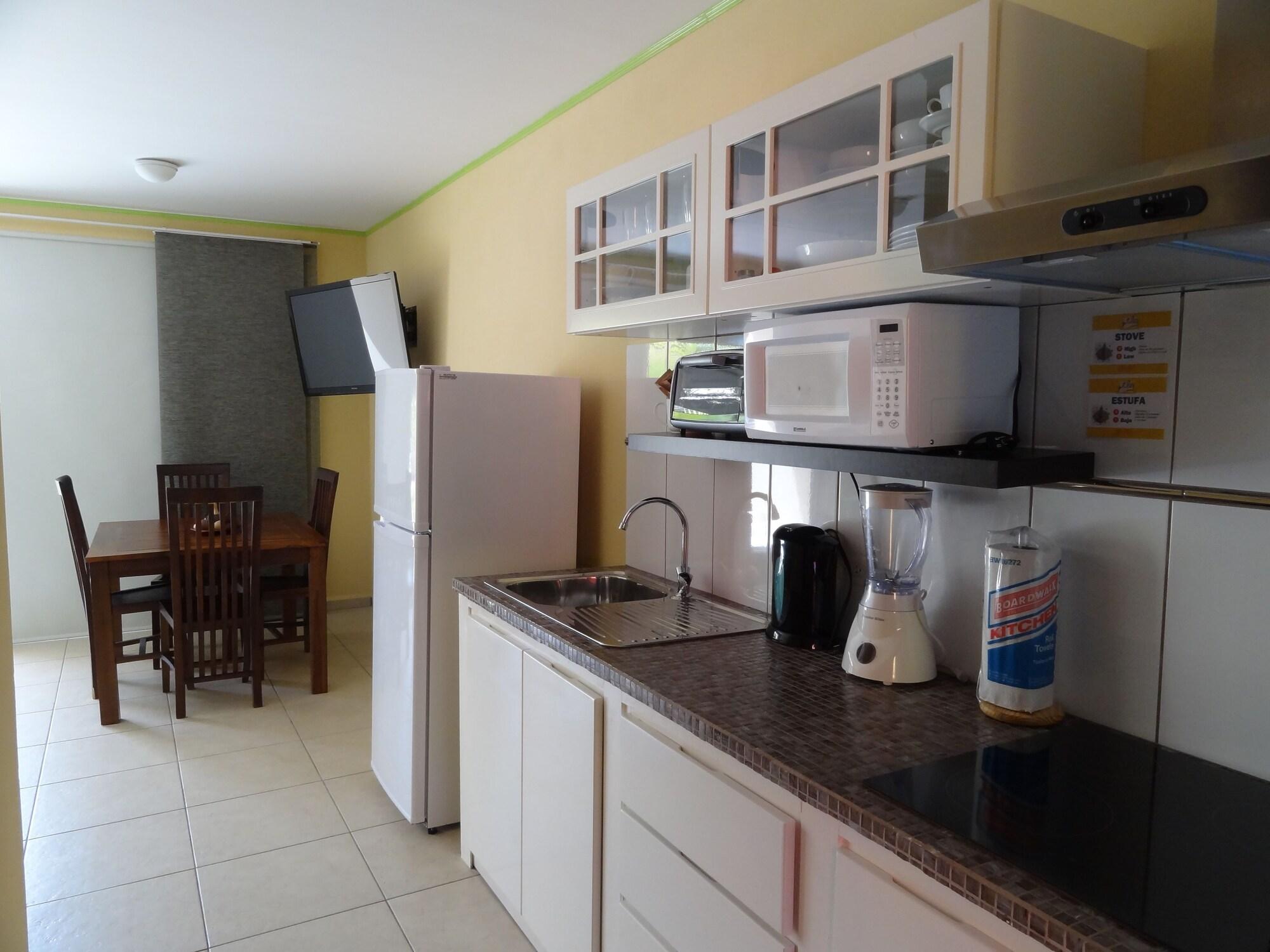 Del Rey Apartments Aruba Exteriör bild